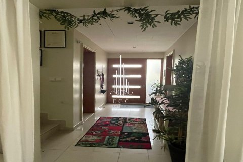 Vilă de vânzare în Al Raha Gardens, Abu Dhabi, EAU 4 dormitoare, 399.5 mp.  №521178 - poză 6