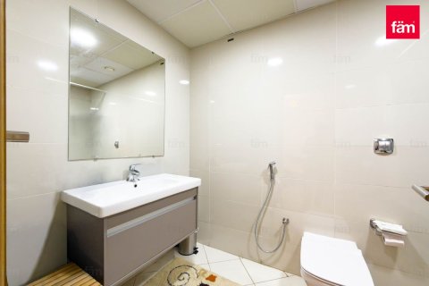 Lägenhet till försäljning i Dubai Marina, Dubai, UAE 3 sovrum, 219.6 kvm Nr. 699751 - fotografi 17