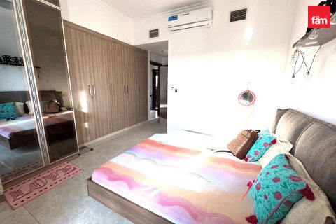 Apartmen di Al Furjan, Dubai, UAE 2 bilik tidur, 275 meter persegi № 726771 - foto 2