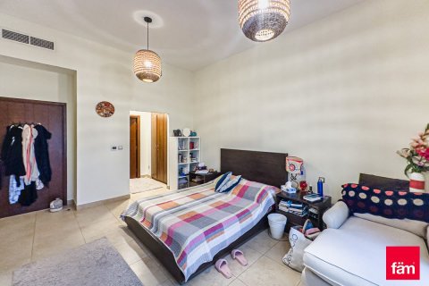 Villetta a schiera in vendita a Dubai, EAU 4 camere da letto, 380.7 mq. № 726770 - foto 10