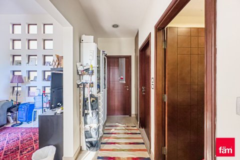 Villetta a schiera in vendita a Dubai, EAU 4 camere da letto, 380.7 mq. № 726770 - foto 17