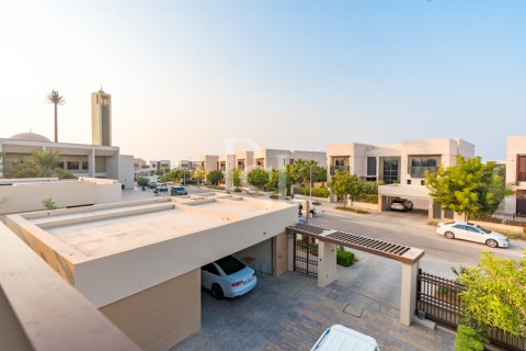 Willa na sprzedaż w Saadiyat Island, Abu Dhabi, ZEA 7 sypialnie, 982 mkw., nr 716264 - zdjęcie 4