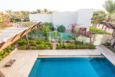 Villa  Saadiyat Island, Abu Dhabijā, AAE 7 istabas, 982 m2 Nr. 716264