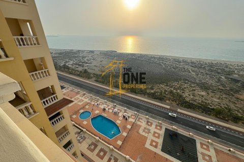 Leilighet til leie i Al Hamra Village, Ras Al Khaimah, Emiratene 2 soverom, 115.2 kvm Nr. 580024 - Foto 3