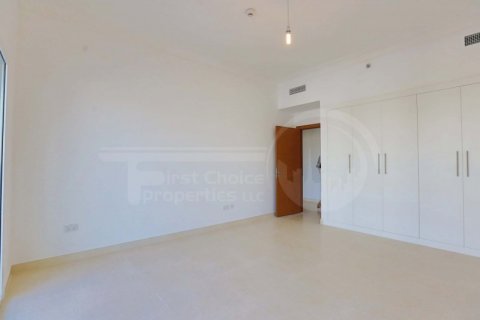 Huoneisto Yas Island, Abu Dhabi, Arabiemiraatit 2 makuuhuonetta, 120.4 m2 № 406904 - kuva 11