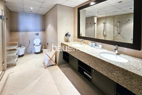 Apartemen di Palm Jumeirah, Dubai, UEA 1 kamar tidur, 108 m2 nomor 625809 - foto 11