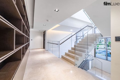 Villa in vendita a Dubai Hills Estate, Dubai, EAU 5 camere da letto, 660 mq. № 660554 - foto 12