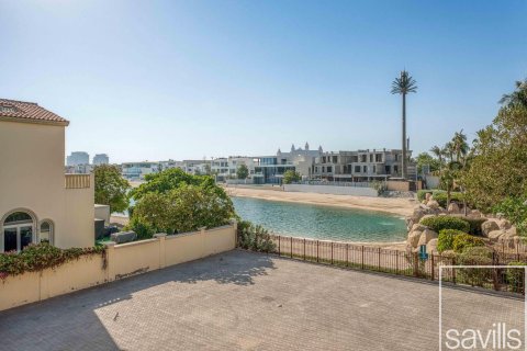 Villa zur Miete in Palm Jumeirah, Dubai, VAE 3 Schlafzimmer, 423.27 m2 Nr. 747540 - Foto 3