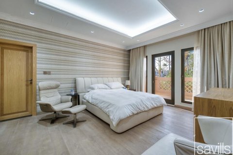Villa zur Miete in Palm Jumeirah, Dubai, VAE 3 Schlafzimmer, 423.27 m2 Nr. 747540 - Foto 10