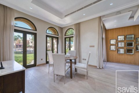 Villa zur Miete in Palm Jumeirah, Dubai, VAE 3 Schlafzimmer, 423.27 m2 Nr. 747540 - Foto 5