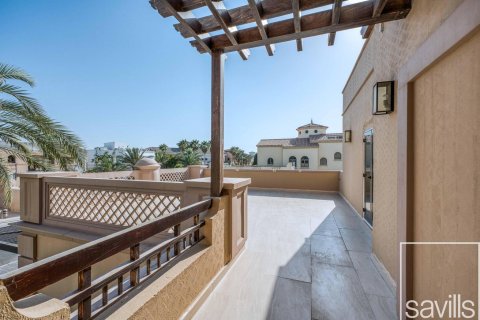 Villa zur Miete in Palm Jumeirah, Dubai, VAE 3 Schlafzimmer, 423.27 m2 Nr. 747540 - Foto 23