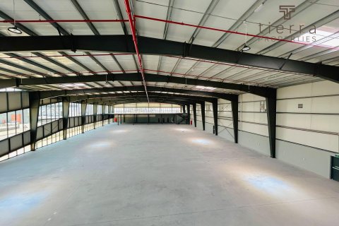 Warehouse til leje i Dubai, UAE 3530.3 kvm № 569328 - foto 2