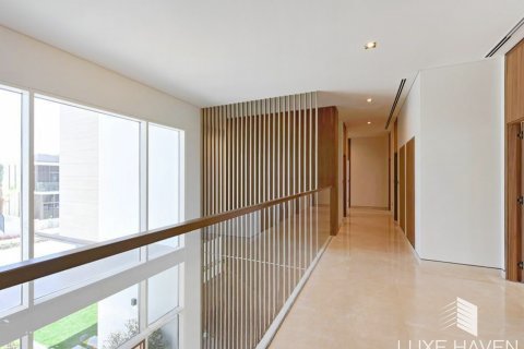 Villa til salg i Dubai Hills Estate, Dubai, UAE 6 soveværelser, 1055.38 kvm № 421244 - foto 9