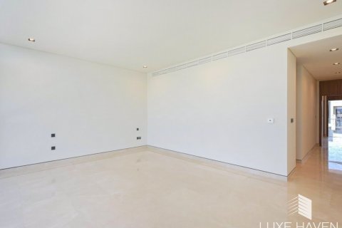 Villa til salg i Dubai Hills Estate, Dubai, UAE 6 soveværelser, 1055.38 kvm № 421244 - foto 16