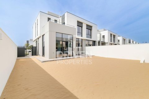 Villa til leje i Al Furjan, Dubai, UAE 4 soveværelser, 353.87 kvm № 757074 - foto 6