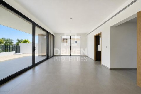 Villa a Jebel Ali, Dubai, EAU 4 camere da letto, 636.85 mq. № 757034