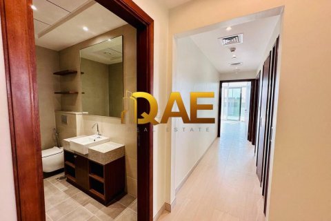 Appartement te koop in Al Kifaf, Dubai, VAE 2 slaapkamers, 213.4 vr.m., nr 347417 - foto 9