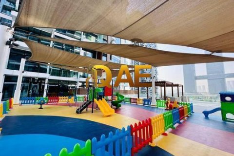 Apartemen di Al Kifaf, Dubai, UEA 2 kamar tidur, 146 m2 nomor 347415 - foto 23