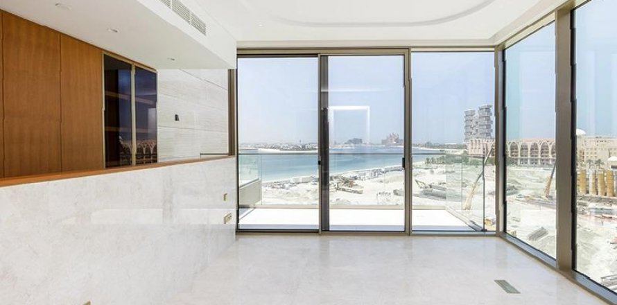 Apartment in Dubai, UAE 3 bedrooms, 187.88 sq.m. № 611533