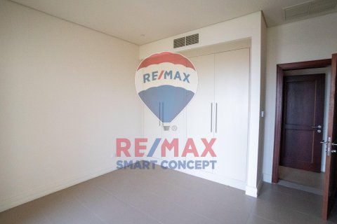 Appartamento in affitto a Saadiyat Island, Abu Dhabi, EAU 3 camere da letto, 163.8 mq. № 532366 - foto 2