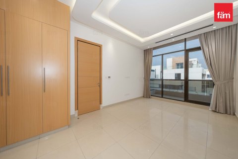 Vila di Dubai, UEA 6 kamar tidur, 474.3 m2 nomor 703988 - foto 13