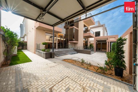 Vila di Dubai, UEA 6 kamar tidur, 474.3 m2 nomor 703988 - foto 26