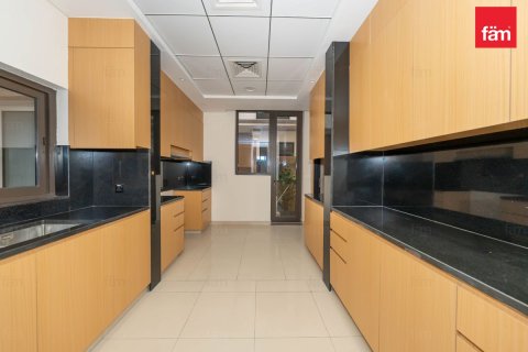 Vila di Dubai, UEA 6 kamar tidur, 474.3 m2 nomor 703988 - foto 24