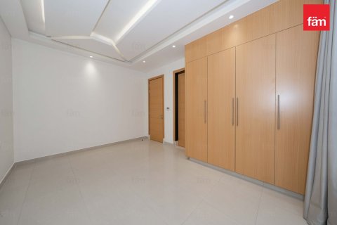 Vila di Dubai, UEA 6 kamar tidur, 474.3 m2 nomor 703988 - foto 12