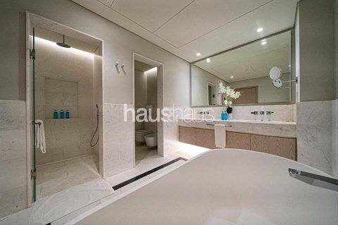 Apartmen di Palm Jumeirah, Dubai, UAE 1 bilik tidur, 103 meter persegi № 626714 - foto 10