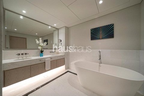 Apartmen di Palm Jumeirah, Dubai, UAE 1 bilik tidur, 103 meter persegi № 626714 - foto 6