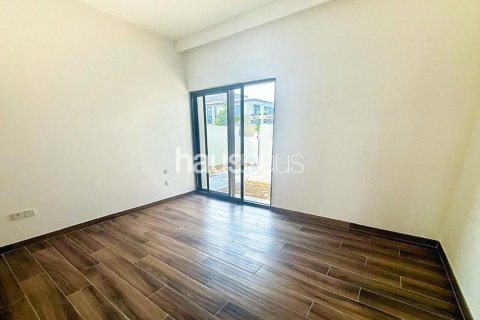 Řadový dům v Al Furjan, Dubai, SAE 4 ložnice, 359 m² Č.: 626712 - fotografie 10