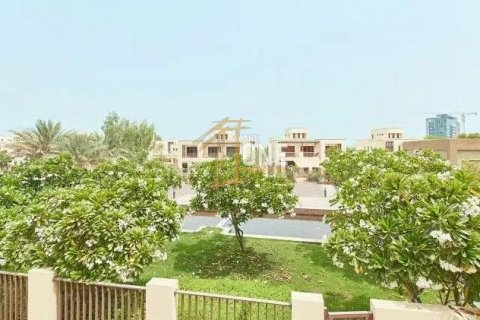 Villa in Mina Al Arab, Ras Al Khaimah, UAE 2 bedrooms, 169.5 sq.m. № 430832 - photo 14