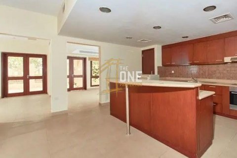 Villa in Mina Al Arab, Ras Al Khaimah, UAE 2 bedrooms, 169.5 sq.m. № 430832 - photo 4