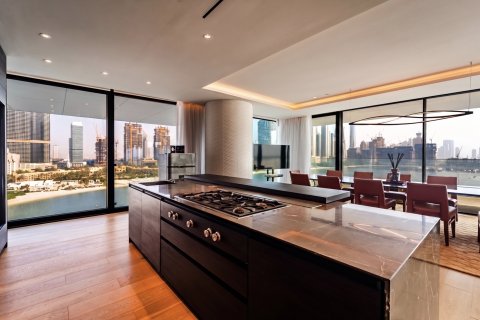 Apartment til salg i Palm Jumeirah, Dubai, UAE 4 soveværelser, 466 kvm № 754321 - foto 14