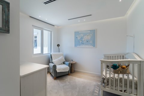 Radový dom v Dubai, SAE 3 spálne, 225 m2 č. 754327 - Fotografia 14