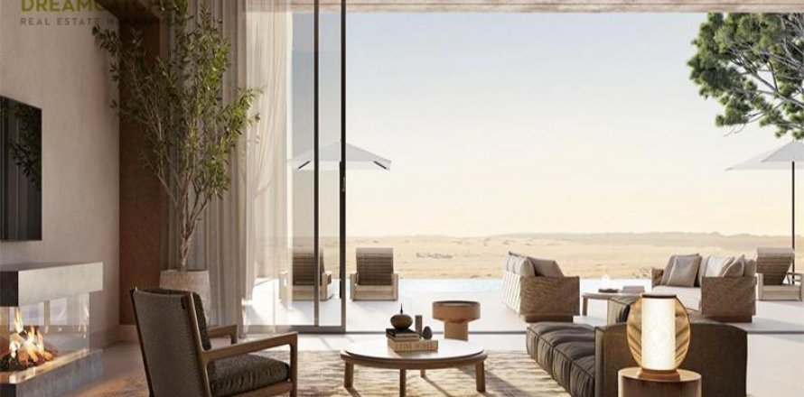Villa in Ras Al Khaimah, UAE 3 bedrooms, 459.4 sq.m. № 409296