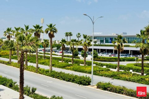 Townhouse in Dubai, UAE 4 bedrooms, 143.7 sq.m. № 721871 - photo 16