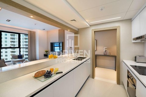 Apartment til leje i Palm Jumeirah, Dubai, UAE 1 soveværelse, 92.35 kvm № 745760 - foto 8