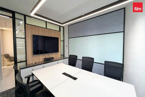 Kantoor te huur in Dubai, VAE 98.2 vr.m., nr 751489 - foto 6