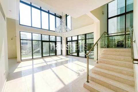 Vila u Meydan, Dubai, UAE 562 m2, 6 spavaćih soba Br. 625238