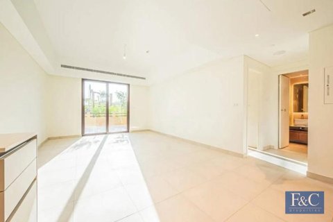 Appartement te huur in Umm Suqeim, Dubai, VAE 1 slaapkamer, 97 vr.m., nr 704780 - foto 3