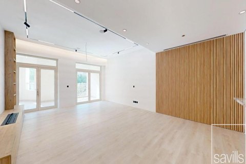 דירה ב Palm Jumeirah, Dubai, איחוד האמירויות 2 חדרי שינה, 185.53 מ