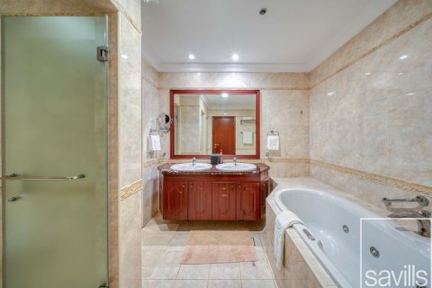 Apartment sa Palm Jumeirah, Dubai, UAE 4 silid-tulugan, 655.43 sq.m. № 758754 - larawan 14