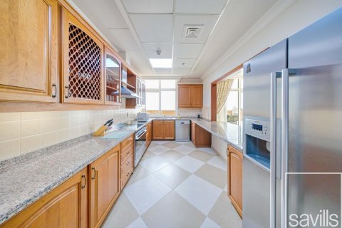 Apartment sa Palm Jumeirah, Dubai, UAE 4 silid-tulugan, 655.43 sq.m. № 758754 - larawan 8