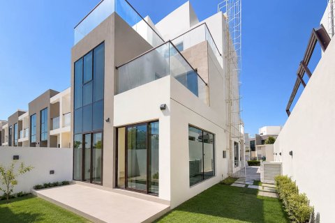 Rumah bandar di DAMAC Hills (Akoya by DAMAC), Dubai, UAE 5 bilik tidur, 210.45 meter persegi № 750177