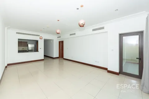 Apartment til salg i Palm Jumeirah, Dubai, UAE 1 soveværelse, 120 kvm № 737952 - foto 3