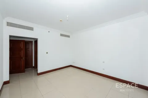 Apartment til salg i Palm Jumeirah, Dubai, UAE 1 soveværelse, 120 kvm № 737952 - foto 10