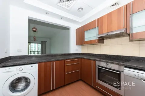 Apartment til salg i Palm Jumeirah, Dubai, UAE 1 soveværelse, 120 kvm № 737952 - foto 6