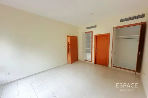 Müüa korter asukohaga Greens, Dubai, AÜE: 1 magamistoaga, 70 m² Nr 737955 - pilt 6