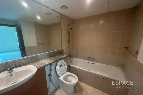 Müüa korter asukohaga Greens, Dubai, AÜE: 1 magamistoaga, 70 m² Nr 737955 - pilt 8